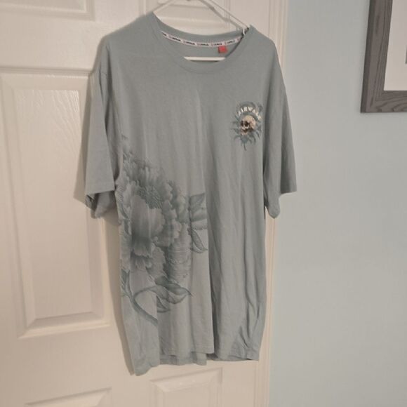 Airwalk Light Blue Graphic Tee with Floral and Skull Design - Picture 5 of 7